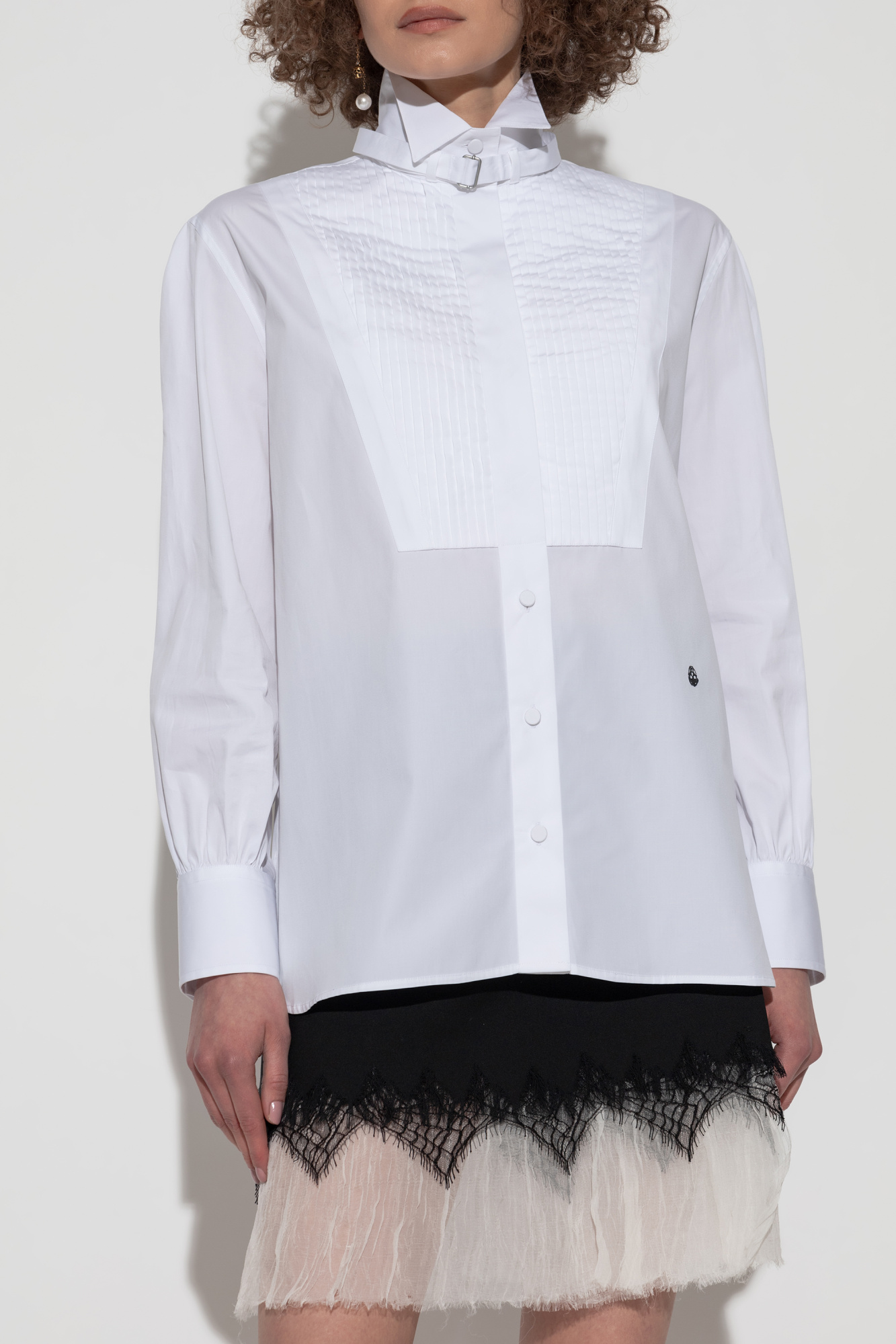 ALEXANDER MCQUEEN フリツシャツ長袖 830388QAABS 9000 Alexander McQueen Shirt with a stand-up collar | Women's